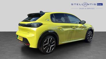 SPOTICAR Peugeot 208 E-208 51kwh Gt Auto 5dr (7.4kw Charger) Used Car - Hatchback Electric Yellow - Godalming - 1200608224_3
