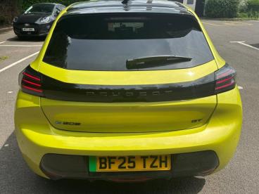 SPOTICAR Peugeot 208 E-208 51kwh Gt Auto 5dr (7.4kw Charger) Used Car - Hatchback Electric Yellow - Hinckley - 1200610822_5