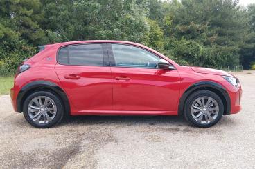 SPOTICAR Peugeot 208 E-208 50kwh Allure Premium Auto 5dr (7kw Charger) Used Car - Hatchback Electric Red - Eastbourne - 1200610891_2