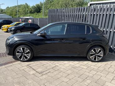 SPOTICAR Peugeot 208 E-208 50kwh Gt Premium Auto 5dr Used Car - Hatchback Electric Black - Swindon - 1200611313_5