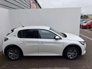 SPOTICAR Peugeot 208 E-208 50kwh Allure Premium Auto 5dr Used Car - Hatchback Electric White - Trowbridge - 1200625262_4