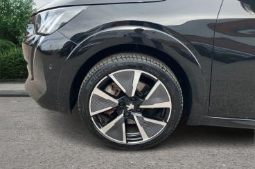 SPOTICAR Peugeot 208 E-208 50kwh Gt Premium Auto 5dr (7kw Charger) Used Car - Hatchback Electric Black - Newbury - 1200633594_5