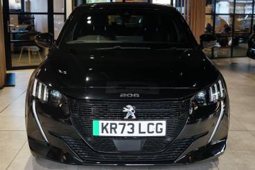SPOTICAR Peugeot 208 E-208 50kwh Gt Premium Auto 5dr (7kw Charger) Used Car - Hatchback Electric Black - Stourbridge - 1200643352_3