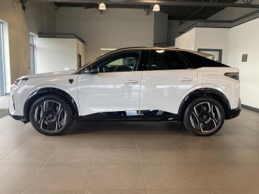 SPOTICAR Peugeot E-3008 73kwh Gt Auto 5dr Used Car - Suv Electric White - Portadown - 1200508574_3