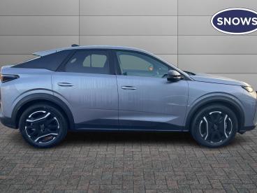 SPOTICAR Peugeot E-3008 73kwh Allure Auto 5dr Used Car - Suv Electric Grey - Romsey - 1200559206_4