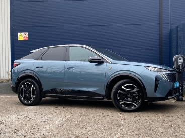 SPOTICAR Peugeot E-3008 73kwh Gt Auto 5dr Used Car - Suv Electric Blue - Crewe - 1200560737_1