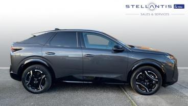 SPOTICAR Peugeot E-3008 73kwh Gt Auto 5dr Used Car - Suv Electric Grey - Nottingham - 1200563367_2