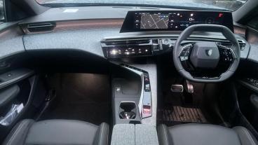 SPOTICAR Peugeot E-3008 73kwh Gt Auto 5dr Used Car - Suv Electric Blue - Stockport - 1200563780_4