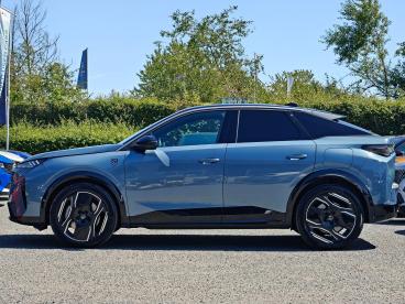 SPOTICAR Peugeot E-3008 73kwh Gt Auto 5dr Used Car - Suv Electric Blue - Worcester - 1200574413_5