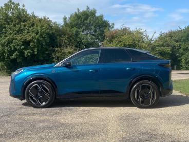 SPOTICAR Peugeot E-3008 73kwh Gt Auto 5dr Used Car - Suv Electric Blue - Eastbourne - 1200582735_4