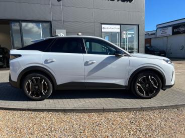 SPOTICAR Peugeot E-3008 73kwh Allure Auto 5dr (11kw Charger) Used Car - Suv Electric White - Ryde - 1200587298_3