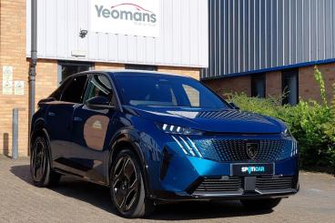 SPOTICAR Peugeot E-3008 73kwh Gt Auto 5dr Used Car - Suv Electric Blue - Fareham - 1200588087_1