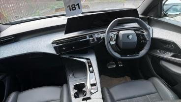 SPOTICAR Peugeot E-3008 73kwh Gt Auto 5dr Used Car - Suv Electric Grey - Nottingham - 1200593175_4