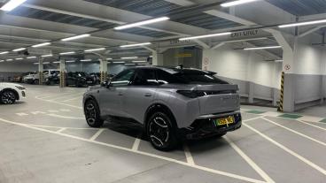 SPOTICAR Peugeot E-3008 73kwh Gt Auto 5dr Used Car - Suv Electric Grey - West London - 1200593994_5