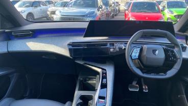 SPOTICAR Peugeot E-3008 73kwh Gt Auto 5dr Used Car - Suv Electric White - Romford - 1200594530_4