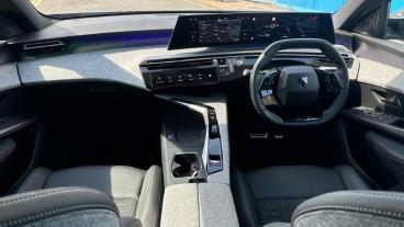 SPOTICAR Peugeot E-3008 73kwh Gt Auto 5dr Used Car - Suv Electric Grey - Romford - 1200594531_4