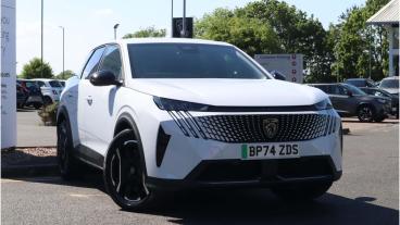 SPOTICAR Peugeot E-3008 73kwh Allure Auto 5dr Used Car - Suv Electric White - Walsall - 1200595148_1