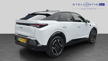 SPOTICAR Peugeot E-3008 73kwh Gt Auto 5dr Used Car - Suv Electric White - Maidstone - 1200597861_3