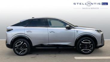 SPOTICAR Peugeot E-3008 73kwh Gt Auto 5dr Used Car - Suv Electric Grey - Walton On Thames - 1200598708_2