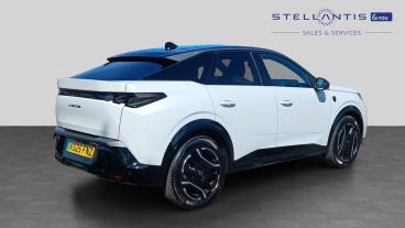 SPOTICAR Peugeot E-3008 73kwh Gt Auto 5dr Used Car - Suv Electric White - Croydon - 1200599346_3