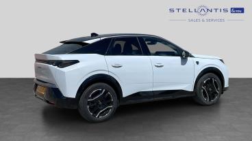 SPOTICAR Peugeot E-3008 73kwh Gt Auto 5dr Used Car - Suv Electric White - Liverpool - 1200600715_3