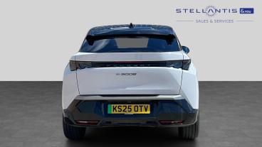 SPOTICAR Peugeot E-3008 73kwh Gt Auto 5dr Used Car - Suv Electric White - Liverpool - 1200600715_4