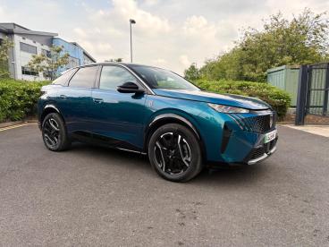 SPOTICAR Peugeot E-3008 73kwh Gt Auto 5dr Used Car - Suv Electric Blue - Crewe - 1200600925_1