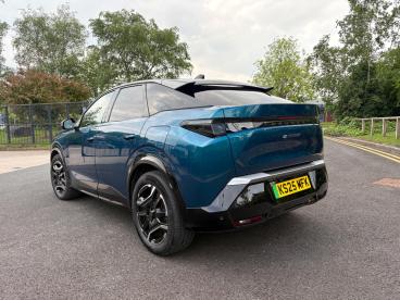 SPOTICAR Peugeot E-3008 73kwh Gt Auto 5dr Used Car - Suv Electric Blue - Crewe - 1200600925_4