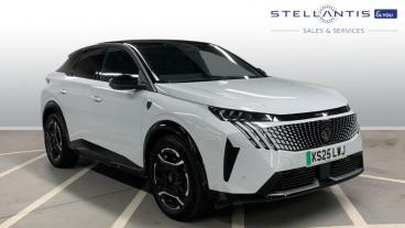 SPOTICAR Peugeot E-3008 73kwh Gt Auto 5dr Used Car - Suv Electric White - West London - 1200601974_1