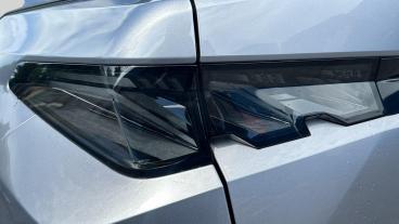 SPOTICAR Peugeot E-3008 73kwh Gt Auto 5dr Used Car - Suv Electric Grey - Romford - 1200602647_5