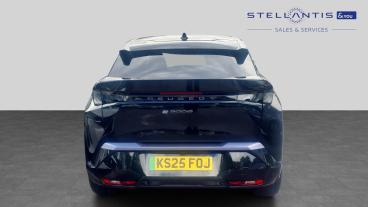 SPOTICAR Peugeot E-3008 73kwh Gt Auto 5dr Used Car - Suv Electric Black - Romford - 1200602648_4