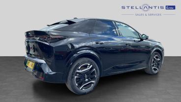 SPOTICAR Peugeot E-3008 73kwh Gt Auto 5dr Used Car - Suv Electric Black - Preston - 1200609028_3