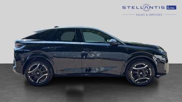 SPOTICAR Peugeot E-3008 73kwh Gt Auto 5dr Used Car - Suv Electric Black - Godalming - 1200618940_2