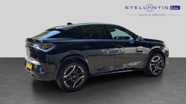 SPOTICAR Peugeot E-3008 73kwh Gt Auto 5dr Used Car - Suv Electric Black - Godalming - 1200618940_3