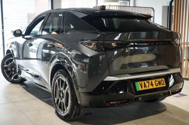 SPOTICAR Peugeot E-3008 73kwh Gt Auto 5dr Used Car - Suv Electric Grey - Stourbridge - 1200623511_2