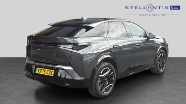 SPOTICAR Peugeot E-3008 73kwh Gt Auto 5dr (11kw Charger) Used Car - Suv Electric Grey - Sheffield - 1200629743_3