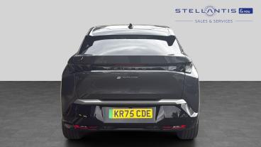 SPOTICAR Peugeot E-3008 73kwh Gt Auto 5dr (11kw Charger) Used Car - Suv Electric Grey - Sheffield - 1200629743_4