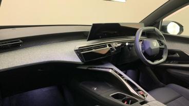 SPOTICAR Peugeot E-3008 73kwh Gt Auto 5dr (11kw Charger) Used Car - Suv Electric Grey - Coventry - 1200634676_2