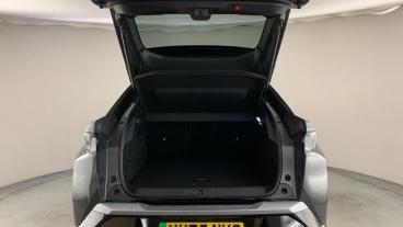 SPOTICAR Peugeot E-3008 73kwh Gt Auto 5dr (11kw Charger) Used Car - Suv Electric Grey - Coventry - 1200634676_5