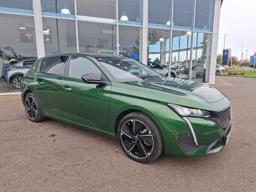 SPOTICAR Peugeot 308 E-308 54kwh Allure Auto 5dr Used Car - Saloon Electric Green - Boston - 1200553706_5