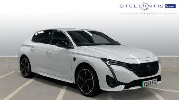 SPOTICAR Peugeot 308 E-308 54kwh First Edition Auto 5dr Used Car - Saloon Electric White - West London - 1200557970_1