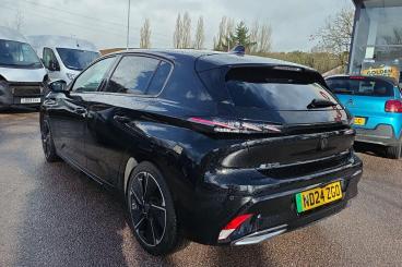 SPOTICAR Peugeot 308 E-308 54kwh Gt Auto 5dr Used Car - Saloon Electric Black - Torquay - 1200570787_5