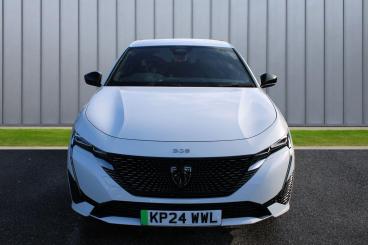 SPOTICAR Peugeot 308 E-308 54kwh Gt Auto 5dr Used Car - Saloon Electric White - Dorchester - 1200578030_3