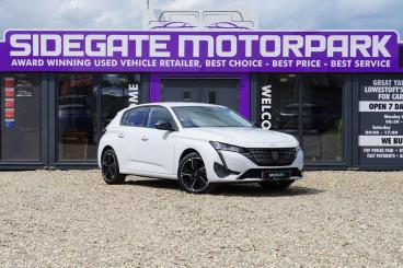 SPOTICAR Peugeot 308 E-308 54kwh Allure Auto 5dr Used Car - Saloon Electric White - Great Yarmouth - 1200602869_1