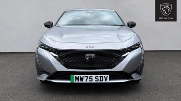 SPOTICAR Peugeot 308 E-308 54kwh Gt Auto 5dr Used Car - Saloon Electric Grey - Rochdale - 1200609054_2