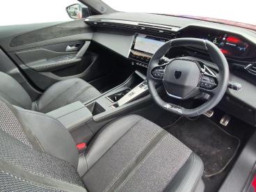 SPOTICAR Peugeot 308 E-308 54kwh Gt Auto 5dr Used Car - Saloon Electric Red - Barnsley - 1200631532_5