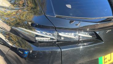SPOTICAR Peugeot 308 E-308 54kwh Gt Auto 5dr Used Car - Estate Electric Black - Romford - 1200637212_5
