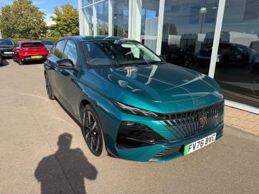 SPOTICAR Peugeot 308 E-308 55kwh Allure Auto 5dr Used Car - Saloon Electric Blue - Boston - 1200643561_5