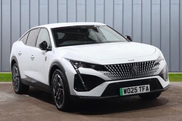 SPOTICAR Peugeot E-408 58kwh Gt Fastback Auto 5dr Used Car - Saloon Electric White - Weston-super-mare - 1200606881_1