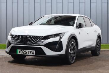 SPOTICAR Peugeot E-408 58kwh Gt Fastback Auto 5dr Used Car - Saloon Electric White - Weston-super-mare - 1200606881_3